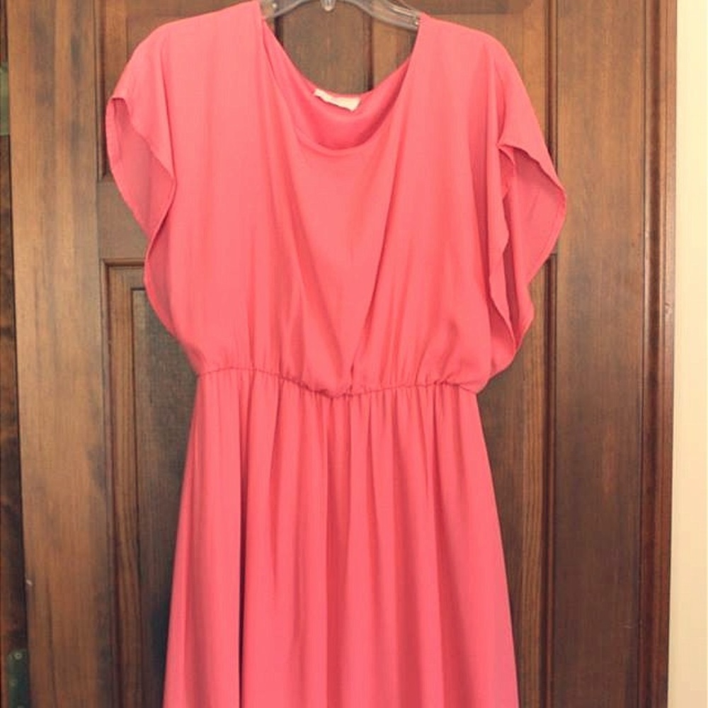 Coral Boutique Dress with Lace Trim